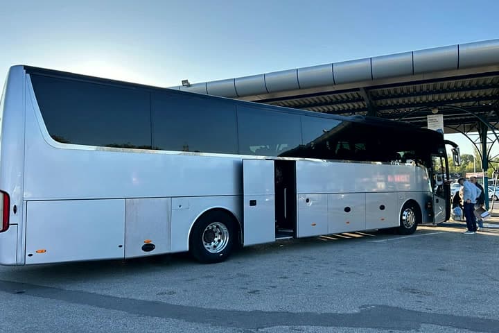 Autocar Micora Trans înainte de plecare