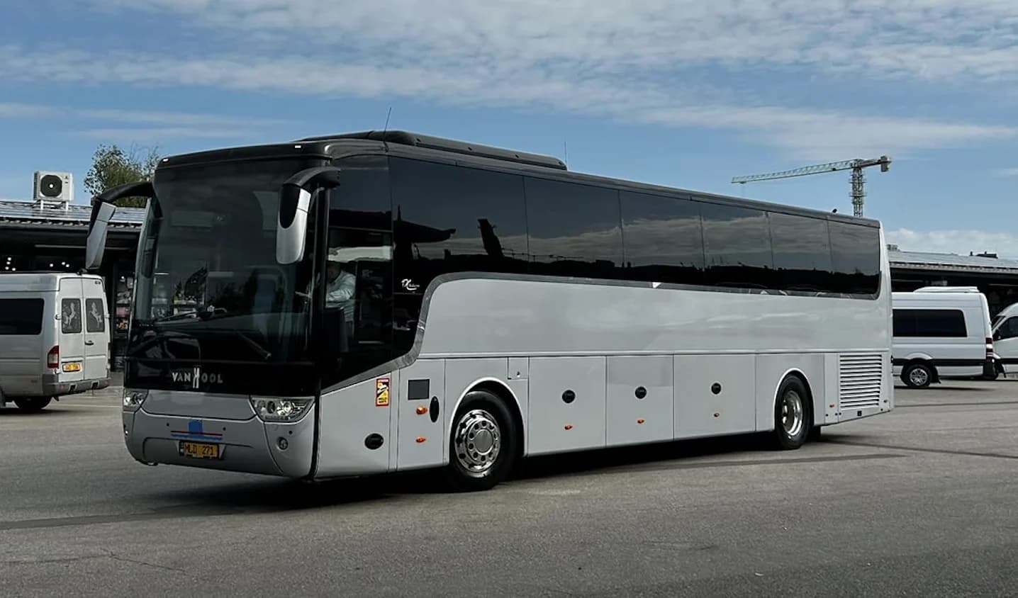 Autocar Micora Trans pregătit de cursă
